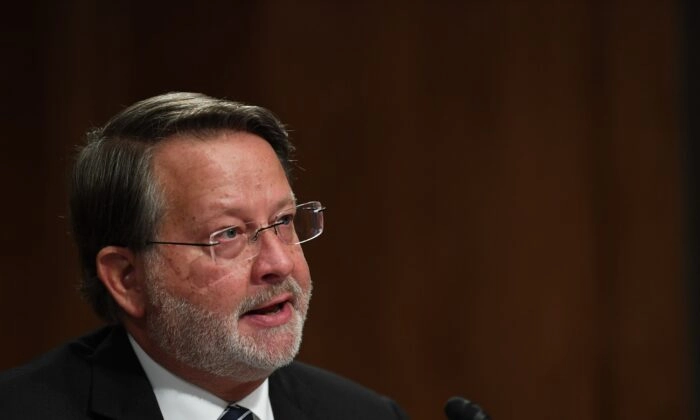 sen-gary-peters-700x420