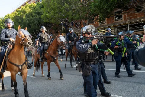 los-angeles-police-ice-protest